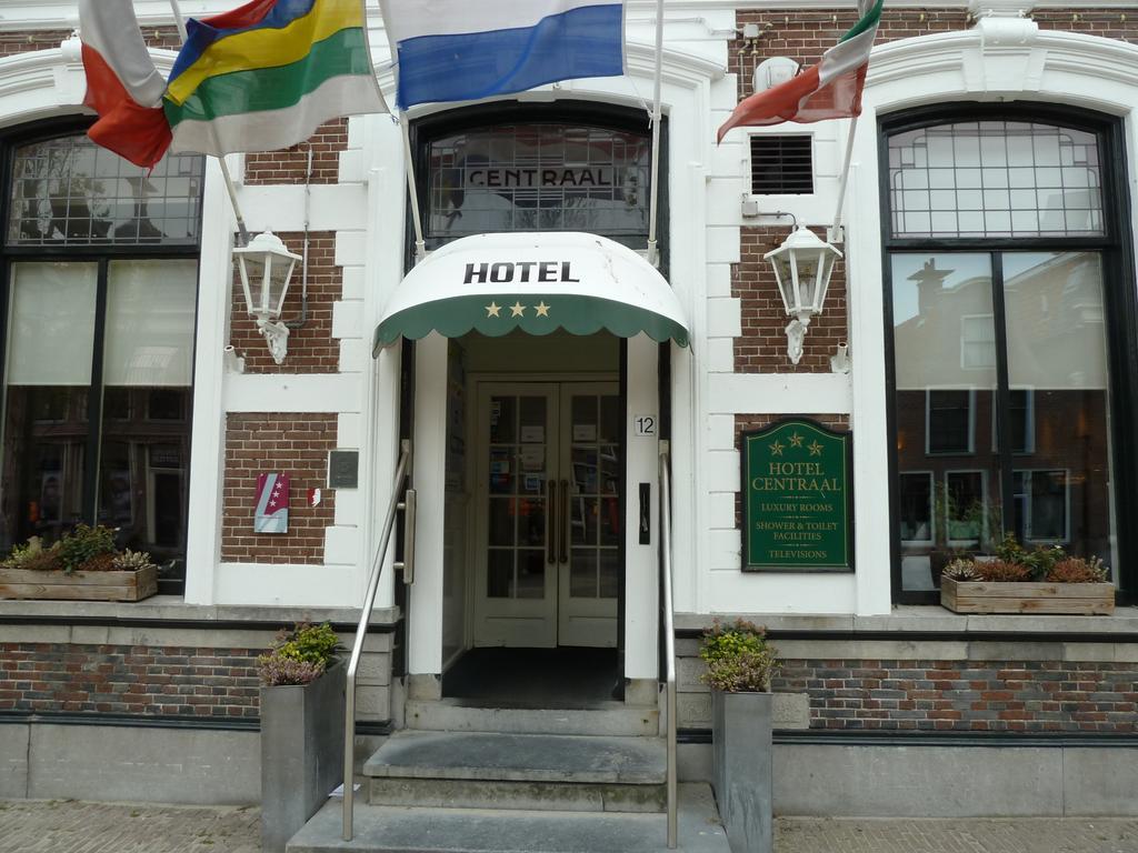 Hotel Centraal Harlingen Bagian luar foto
