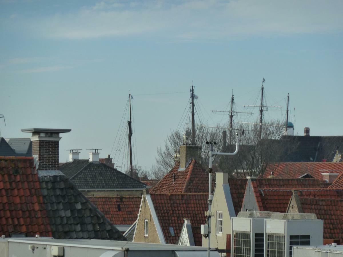 Hotel Centraal Harlingen Bagian luar foto
