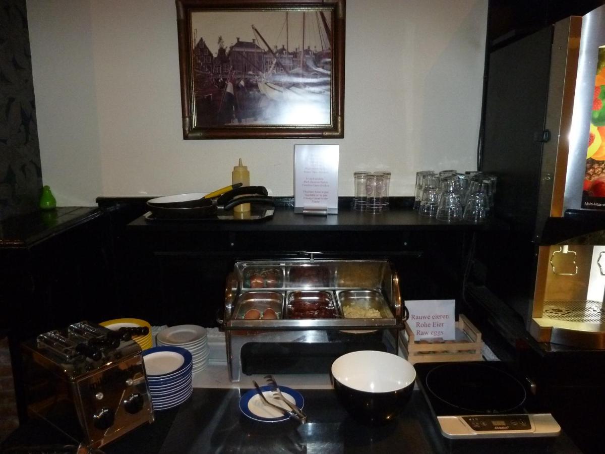 Hotel Centraal Harlingen Bagian luar foto